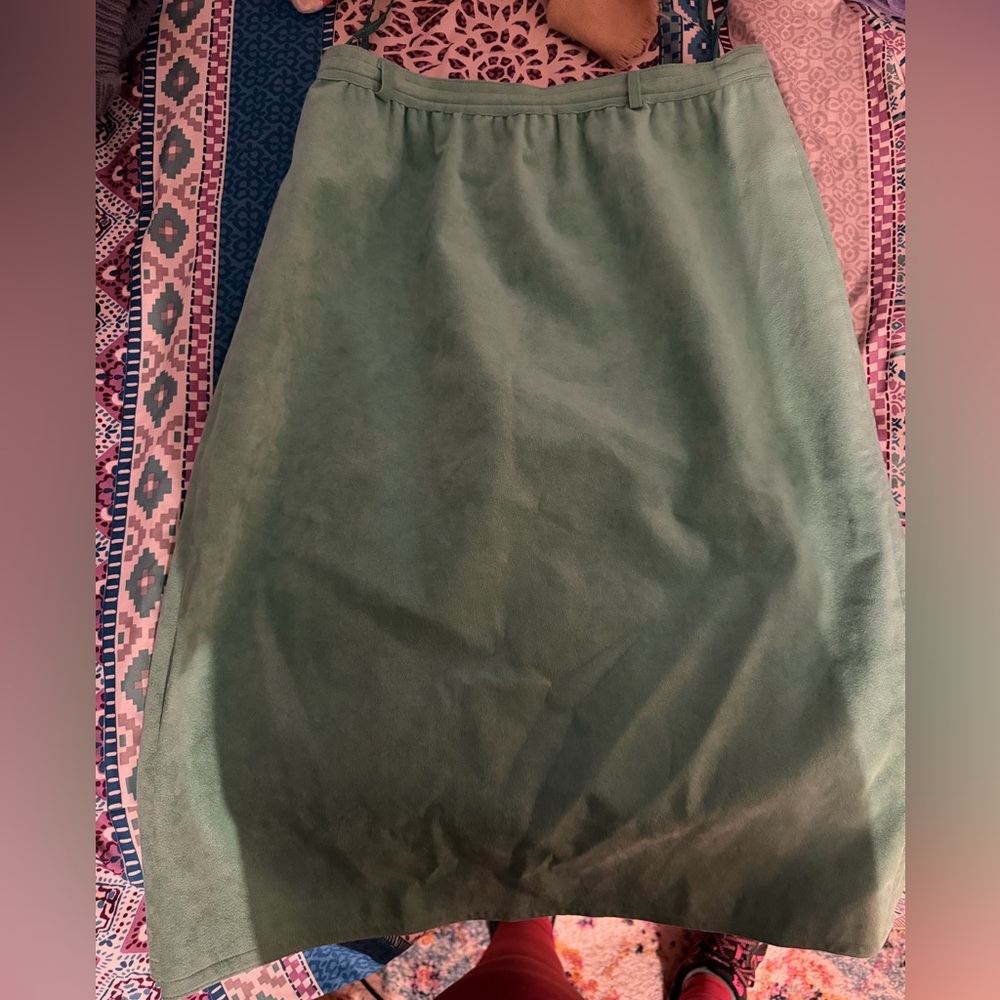 Elegant Green Women's Skirt